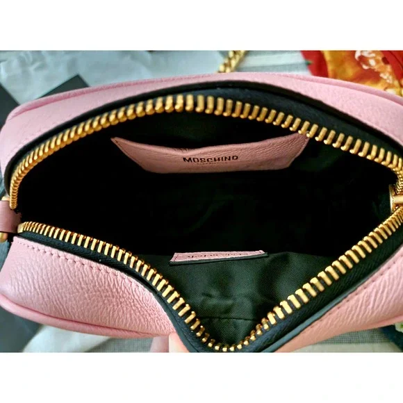 SOLD Moschino Camera Bag - Picture 5 of 12